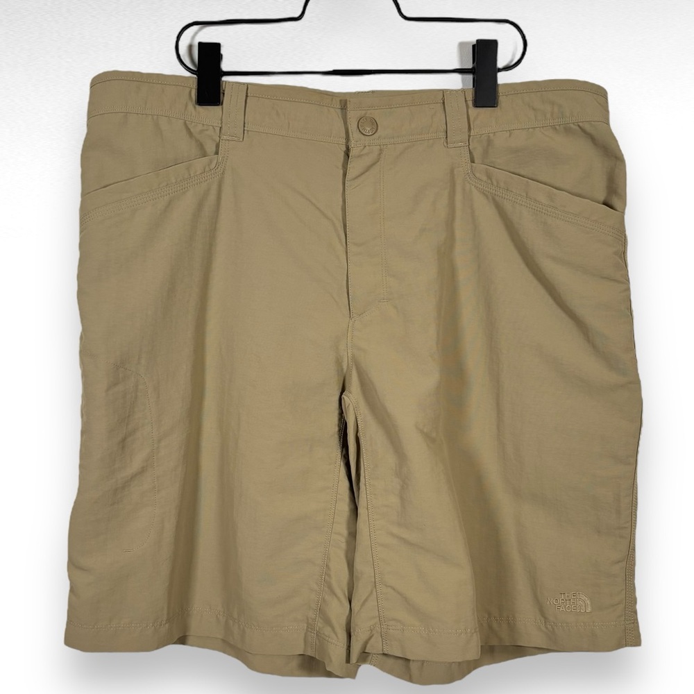 The North Face Men's Tan Shorts
